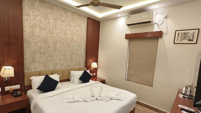 Rooms of The Creek - Santiniketan
